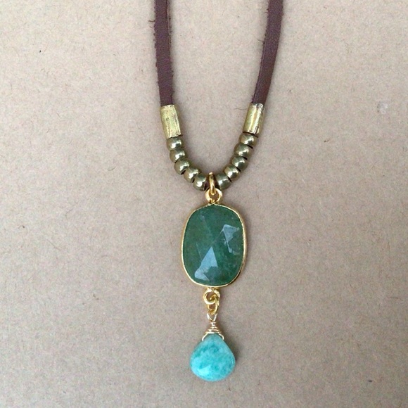 New leather cord jade amazonite sundance charm necklace - Picture 4 of 8